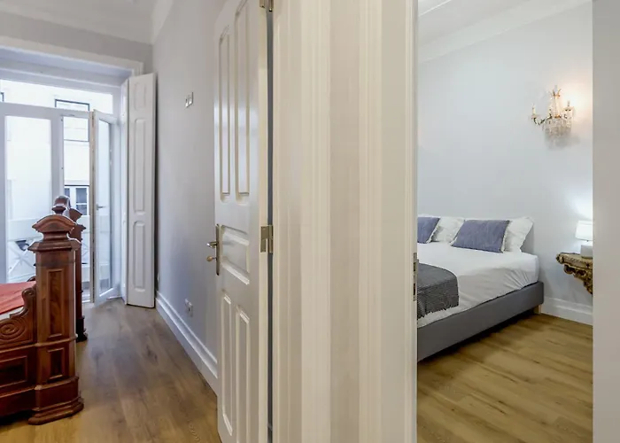 Marques De Pombal Vintage By Homing * Lisboa